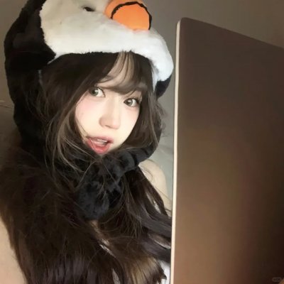 八月月亮的五个娃娃 封面