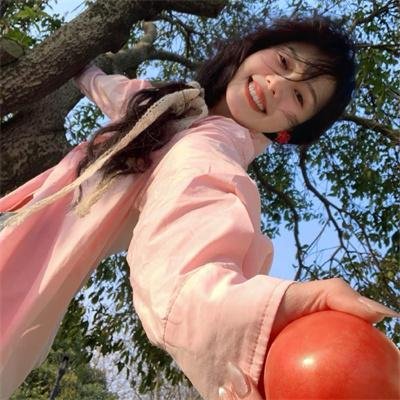我想藏起来 封面